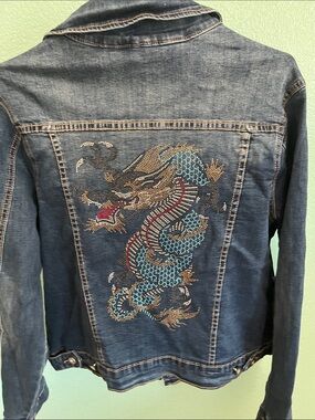 White Mark Dark Blue Denim Jean Jacket with dragon art